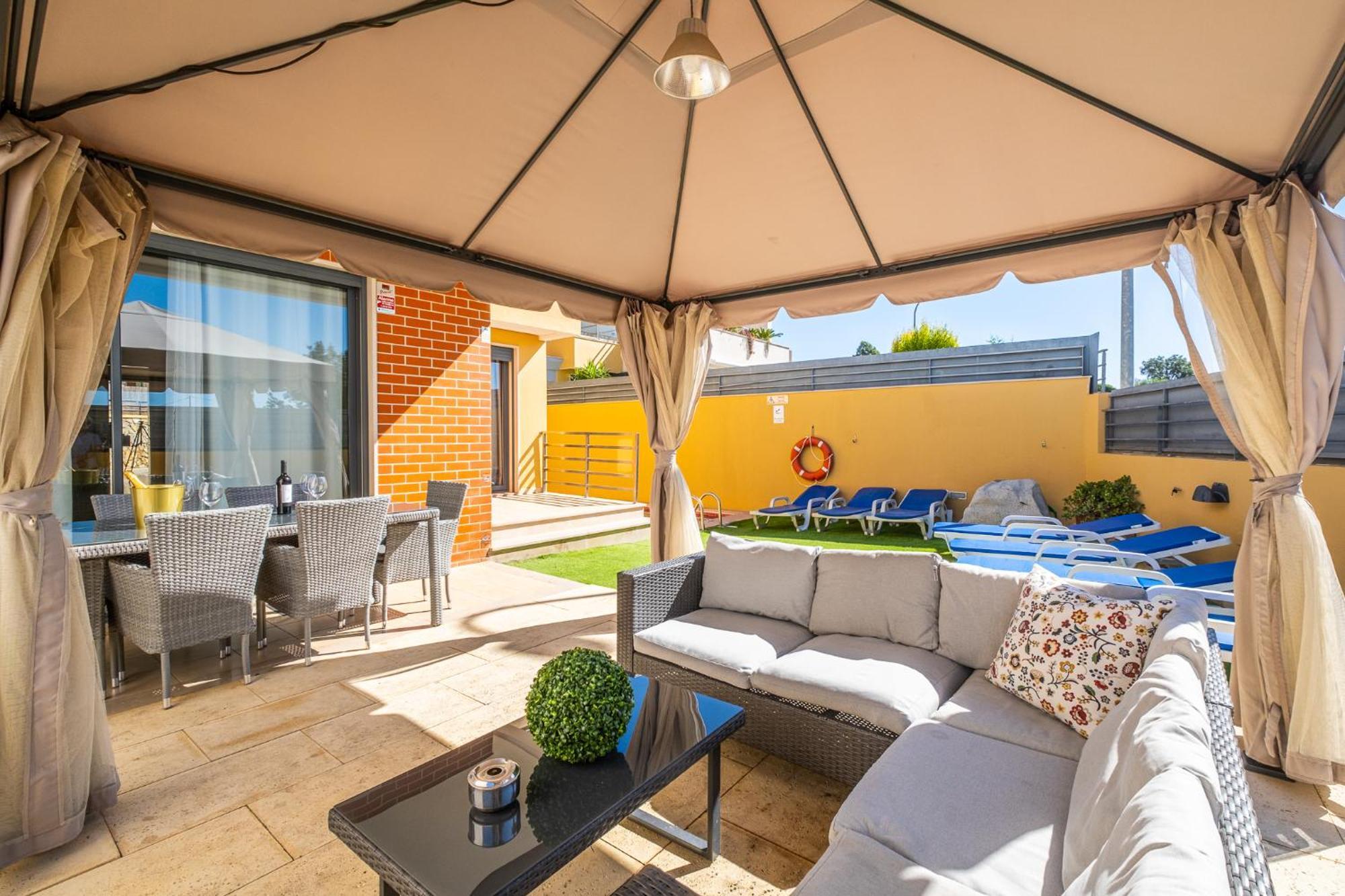 Cozy Villa With Pool And Barbecue Albufeira Exteriör bild