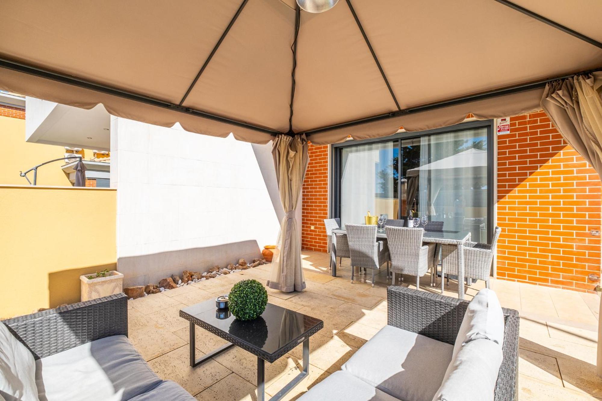 Cozy Villa With Pool And Barbecue Albufeira Exteriör bild